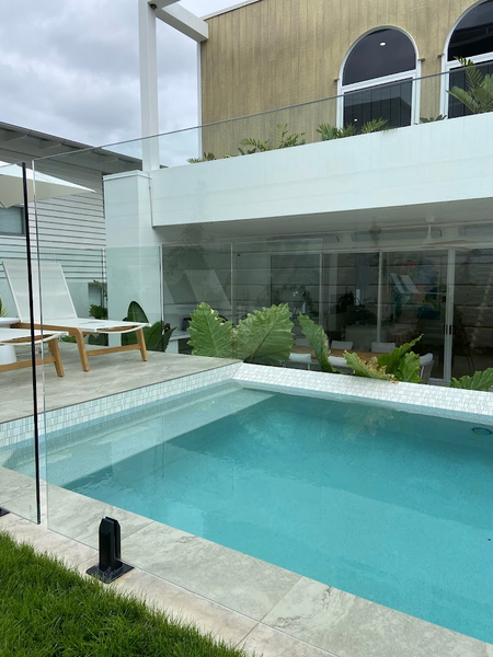 Cover photo of Supreme Window And Gutter Cleaning